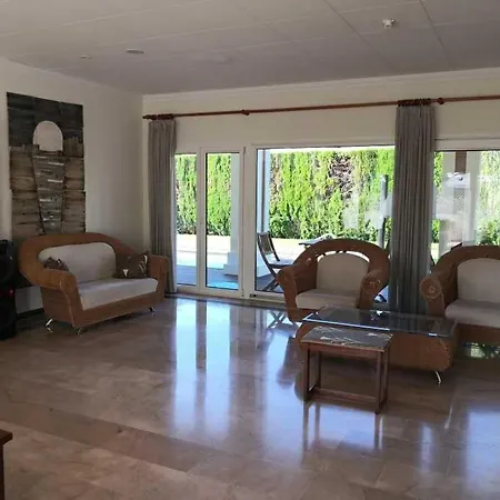 Hotel La Luna Blanca 2*