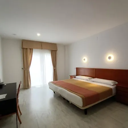 Hotel La Luna Blanca Torremolinos