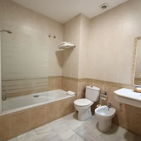 La Luna Blanca 2* Торремолінос