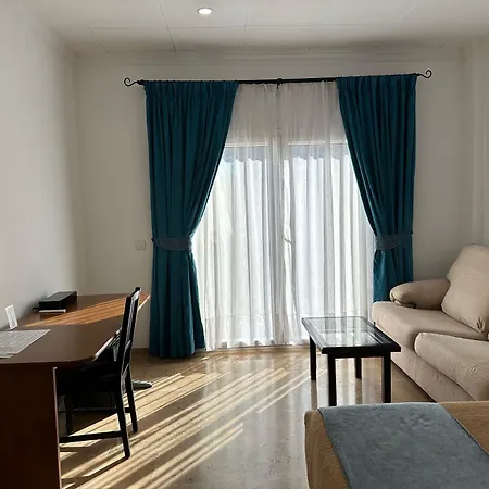 La Luna Blanca Hotel 2*