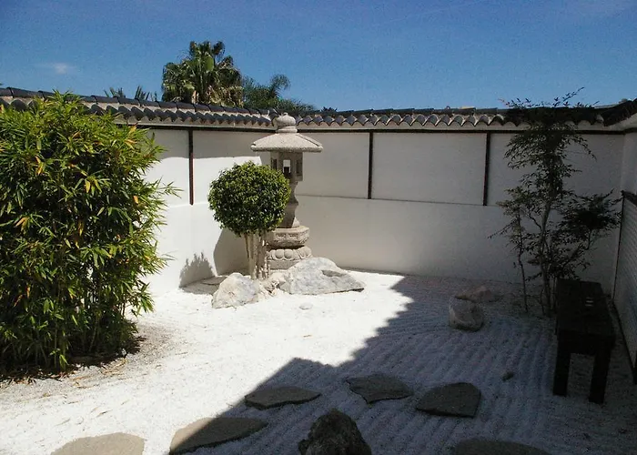 La Luna Blanca Hotel