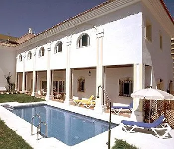 La Luna Blanca Hotel