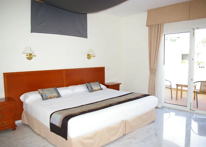 La Luna Blanca טורמולינוס