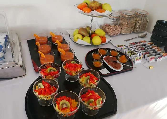 מלון La Luna Blanca 2*